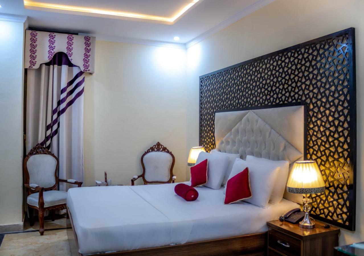 Rose Palace Hotel Лахор Екстер'єр фото